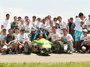 Estudantes da FEI e Facens disputam competições de Formula SAE, nos EUA