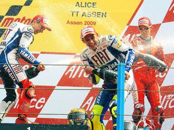 Mestre Rossi conquista 100ª vitória em GPs na pista de Assen