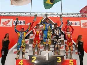 Foto: P¢dio da categoria MX1 no Brasileiro de Motocross
