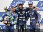 Rossi celebra data histórica em Assen com mais uma vitória