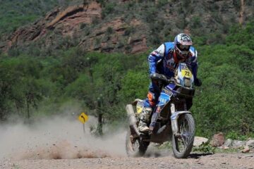 O francês Alain Duclos foi o vencedor da 6ª etapa do Dakar 2014