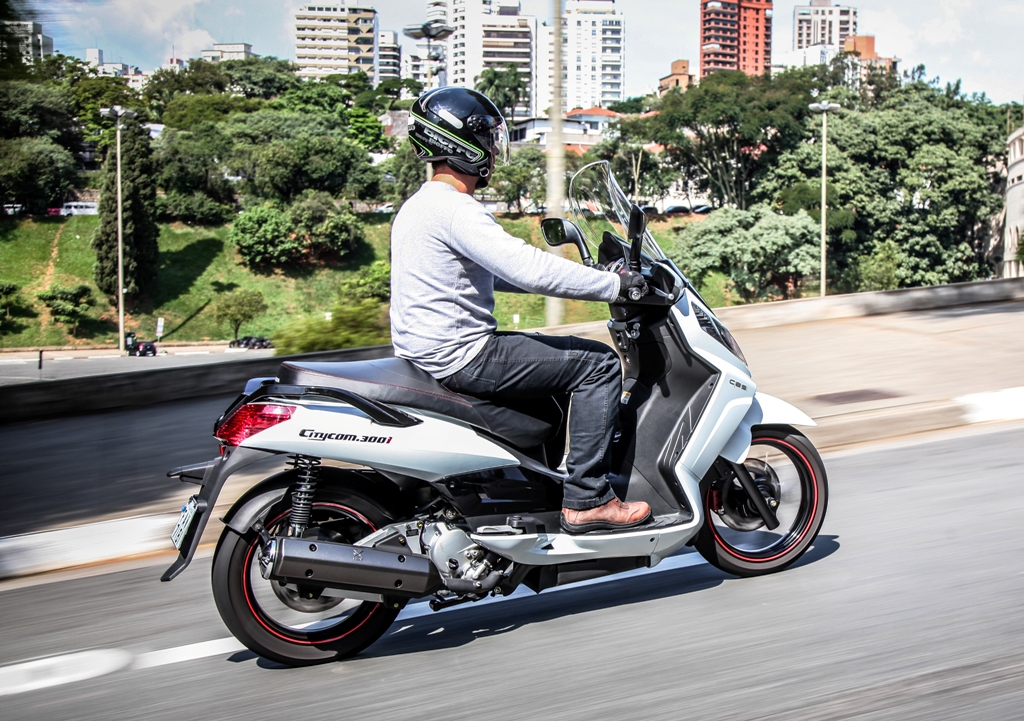 Além da Zontes 368G: 3 scooters que Surpreenderam o Brasil no lançamento 3 dafra citycom 300i fh cbs movimento 23