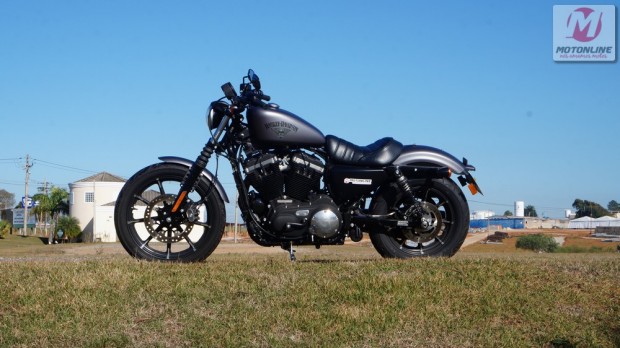 Harley-Davidson Iron 883 - Tradição e tecnologia junto e misturado