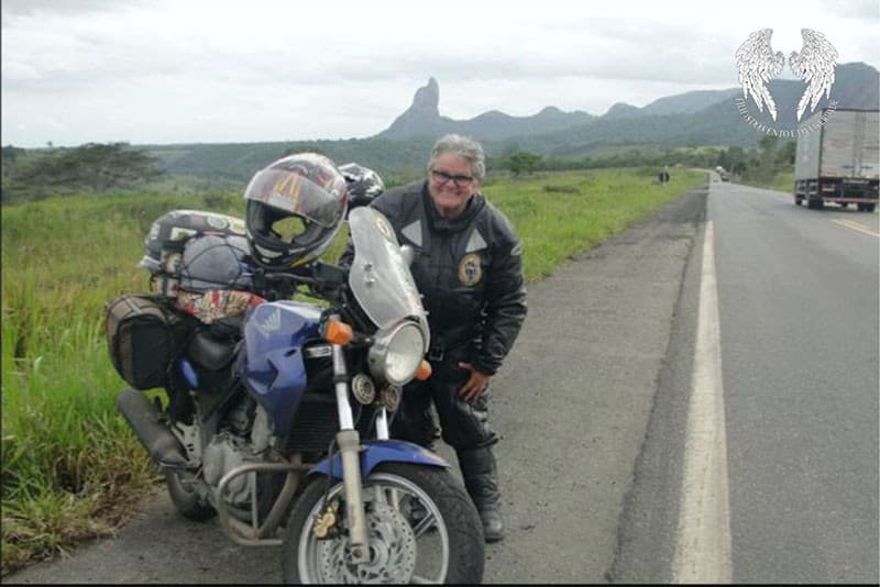 Com uma CB 500 e muita disposição, a professora Graça Santos é uma das dez mulheres que irá encarar essa viajem de moto ao Atacama