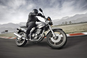 CBX 250 Twister: review, ficha técnica, opiniões e mais