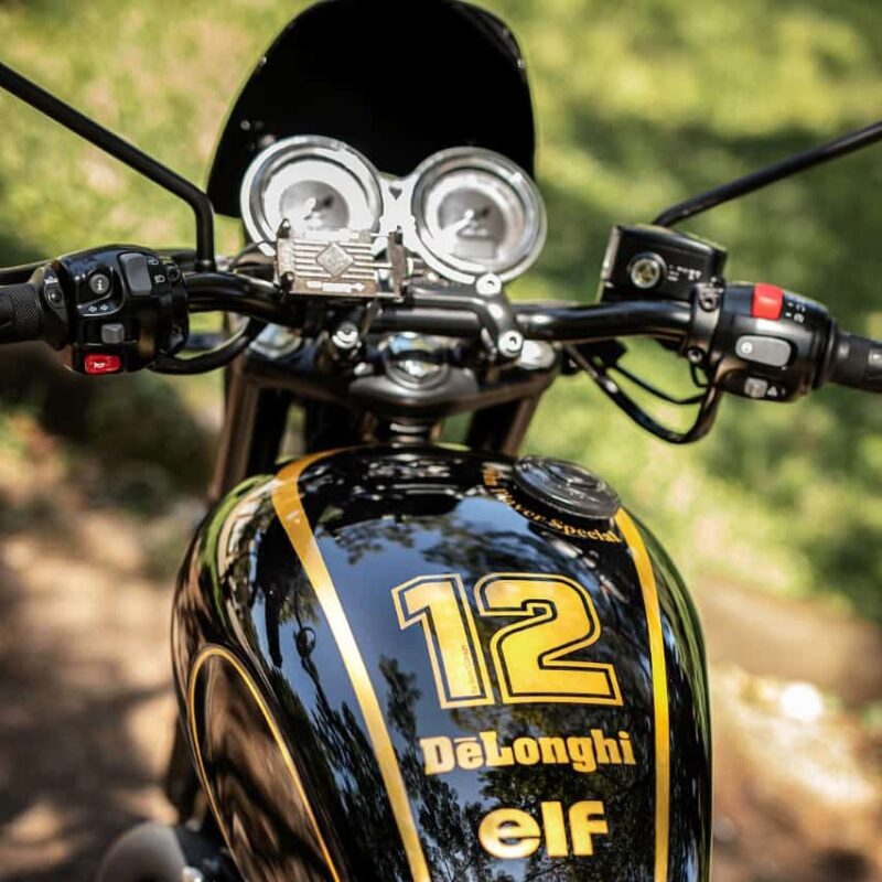 T120 Lotus: a Triumph customizada mais linda que você verá 5 t120 customizada ayrton senna 8