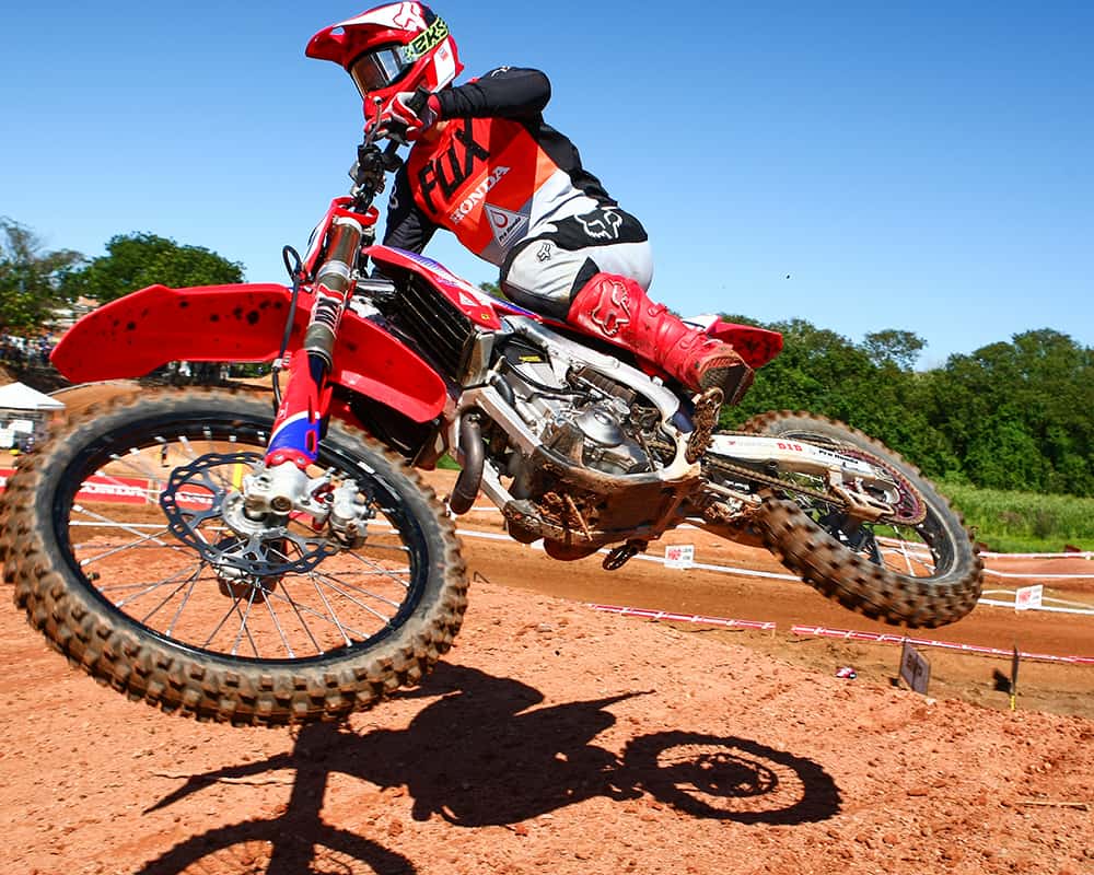 MX1  Brasileiro de Motocross 2023: transmissão ao vivo das corridas de  sábado em Ibirubá (RS)
