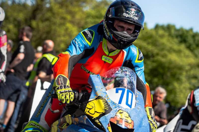 Piloto espanhol morre em acidente durante perigosa corrida de motociclismo  na Ilha de Man - Modalidades - Correio da Manhã