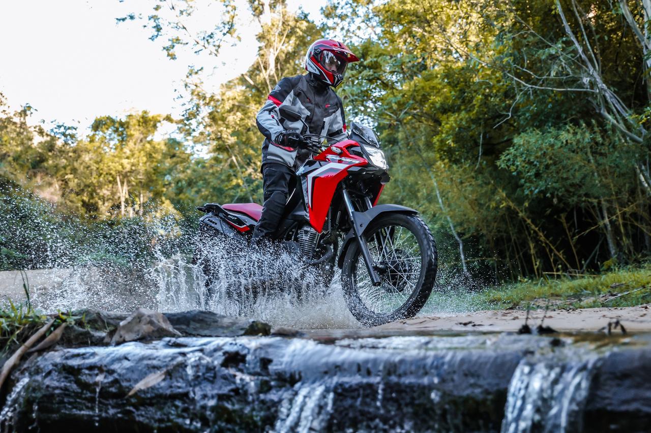 Da XL à Sahara 300: relembre as motos trail da Honda no Brasil