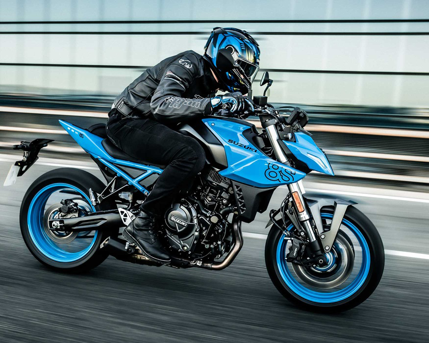 Neste mês: linha Suzuki 800 ganha novas cores no Brasil