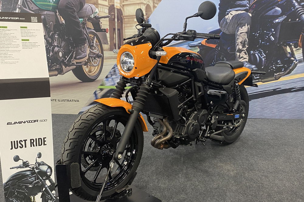 Não é só Royal Enfield! Veja as motos custom médias mais vendidas 4 Kawasaki Eliminator 500 2024