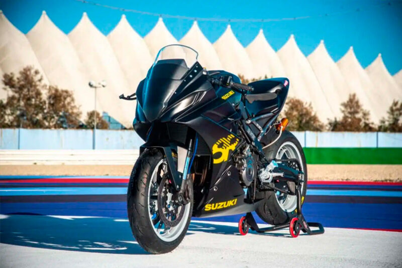 Nova moto 800 cc