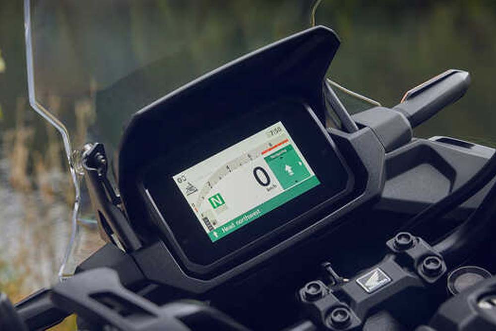 Muito além dos R$ 10 mil: diferenças entre Honda NX 500 e NC 750X 3 Honda NC 750X painel