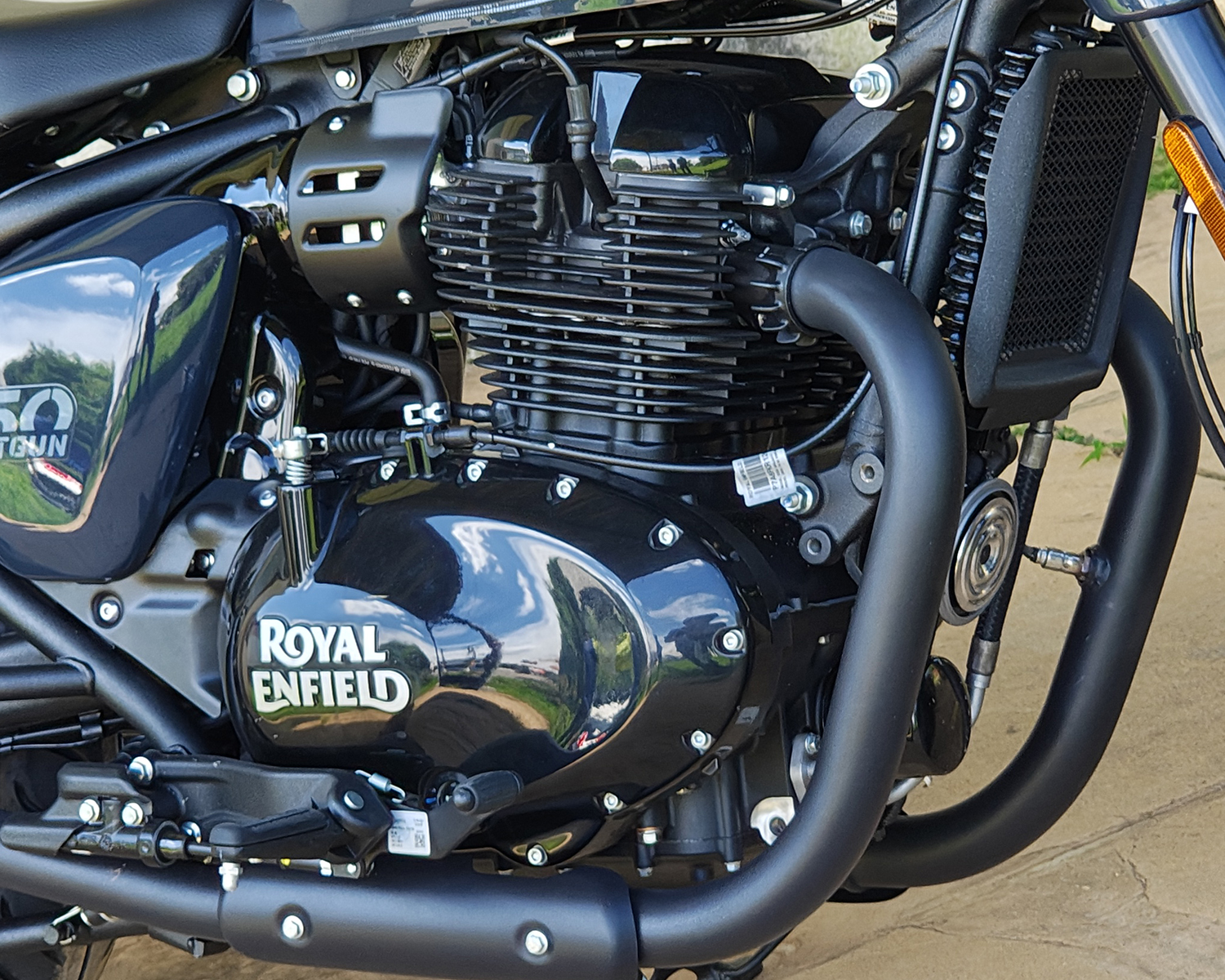 Shotgun 650 é pra você? Lembre o que esta moto custom oferece 2 teste ride royal shotgun 650 6
