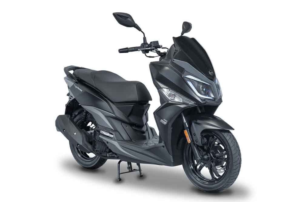 6 modelos: qual scooter Dafra é melhor pra você? 3 Dafra Cruisym 150 4