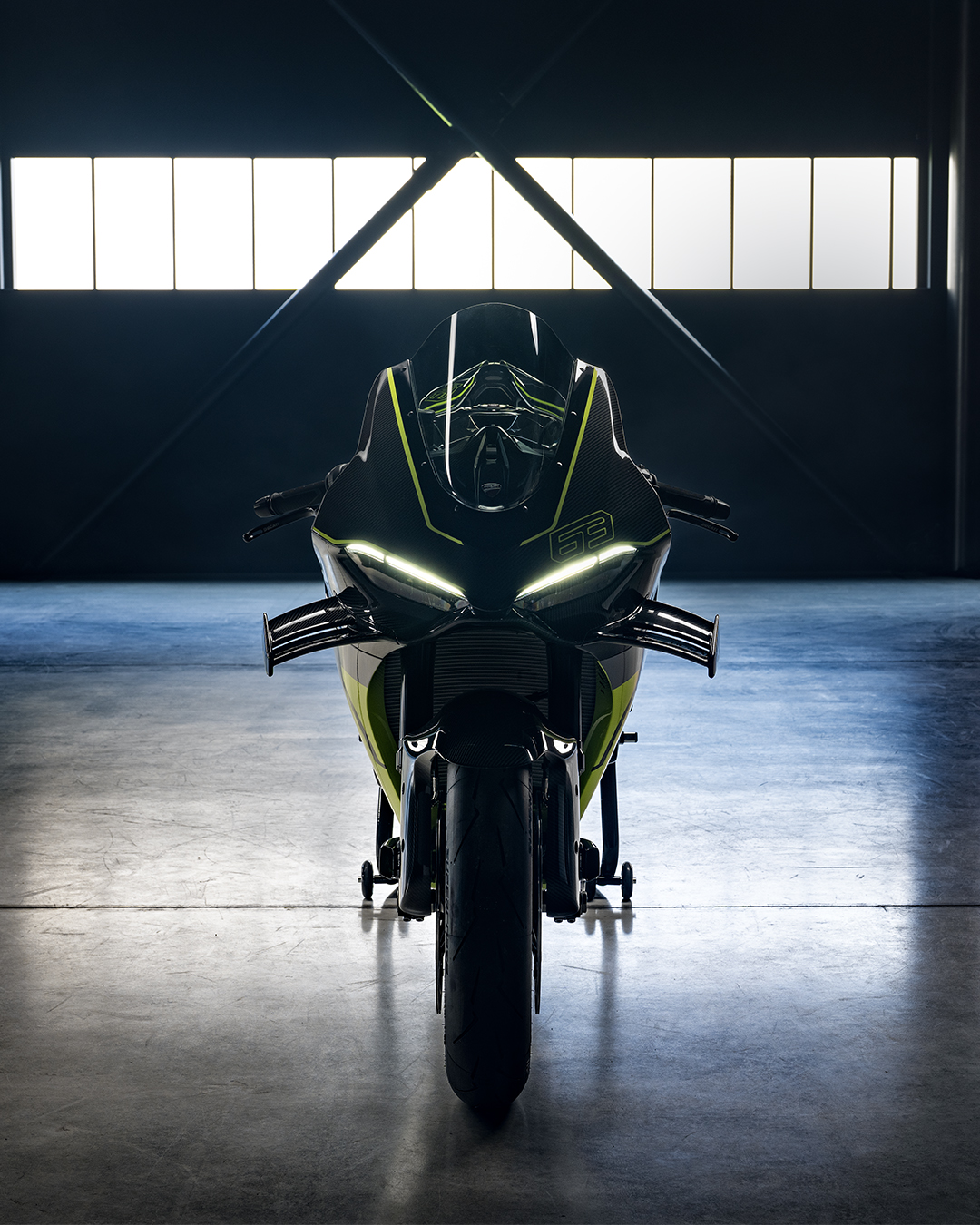 Só duas unidades! Veja moto de R$ 890 mil que Ducati trará ao BR 2 Ducati Panigale V4 Lamborghini MY26 overview mosaic gallery 1080x1350 03