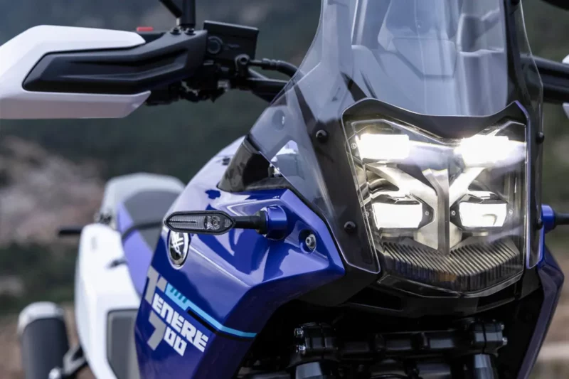 Yamaha Ténéré 700 no Brasil - detalhe do conjunto ótico dianteiro - Divulgação Yamaha Ténéré 700 no Brasil - detalhe do conjunto ótico dianteiro - Divulgação