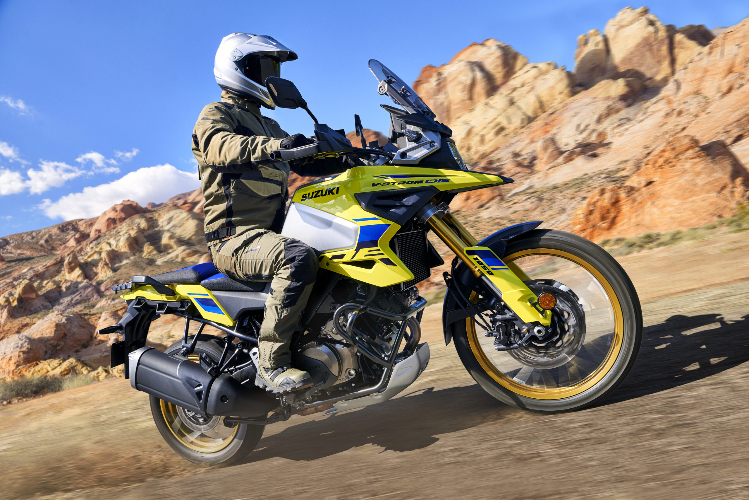 Big trail com banco baixo: 6 opções para pessoas de menor estatura 4 V STROM1050XT scaled