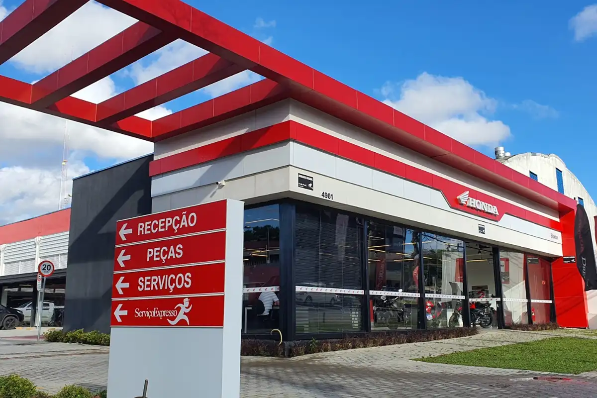 Falta potência? Honda e Yamaha deixam a SHI 250 para trás em 3 pontos 5 blokton honda