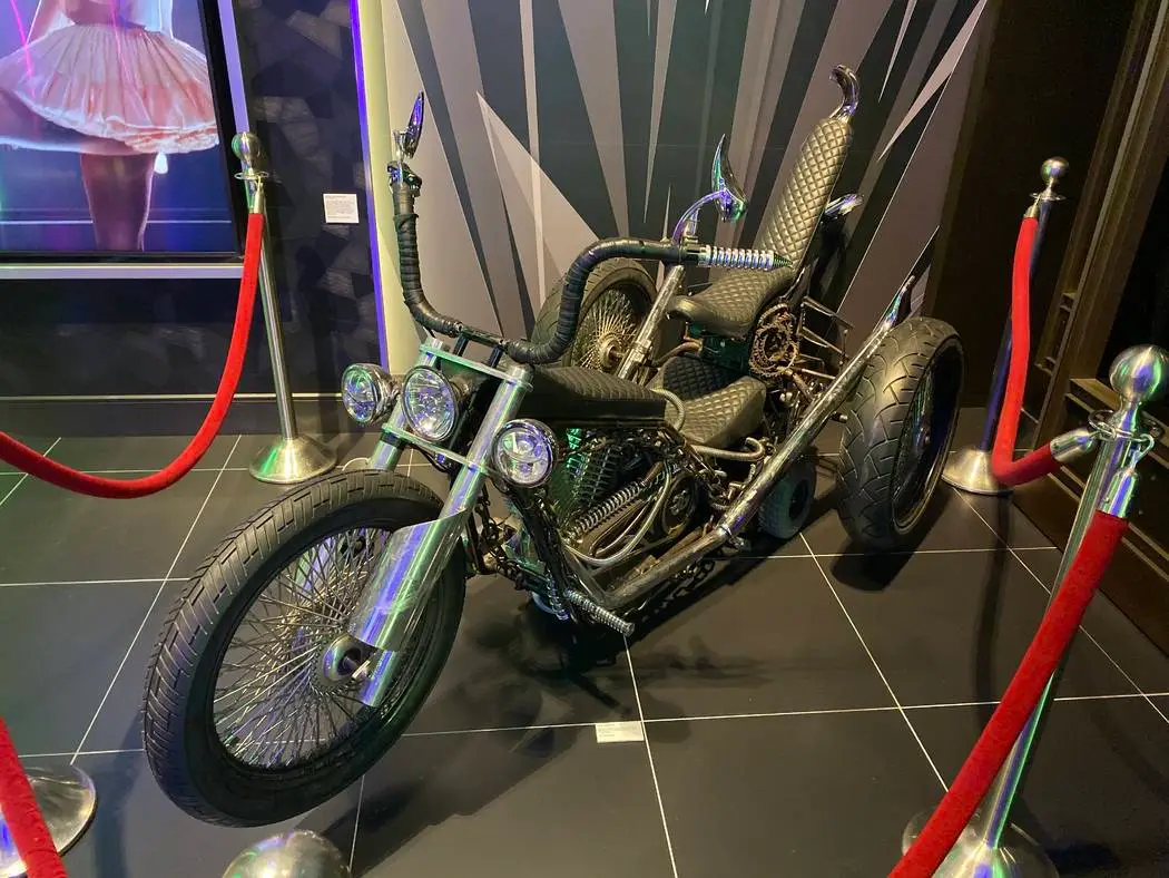 Moto e música relembre o dia em que Lady Gaga virou uma Harley 3 12926787 web1 Gaga bike