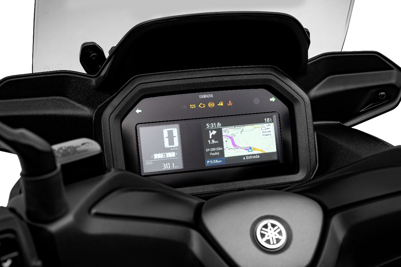 Fim da espera! Yamaha lança nova XMax 300 no Festival Interlagos 3 WhatsApp Image 2025 05 28 at 11.02.21 1
