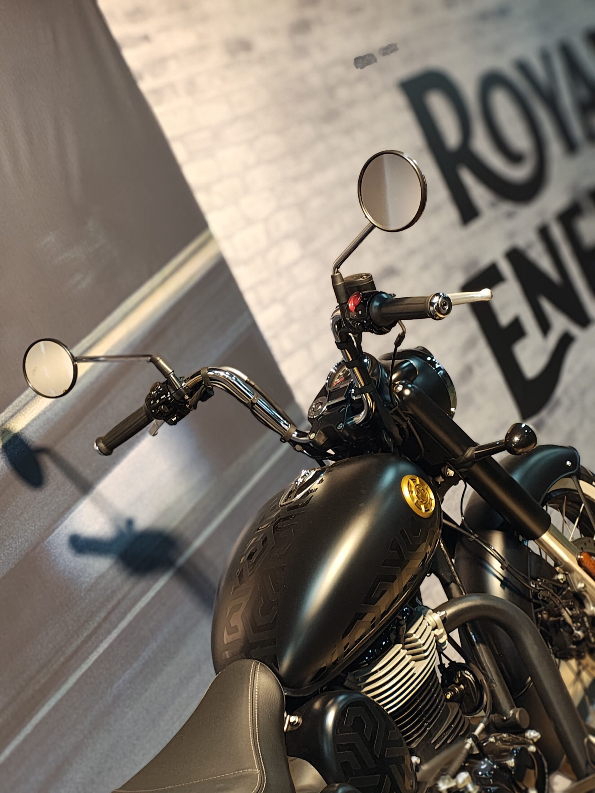 Goan 350 ou Classic? Qual melhor Royal clássica pra você? 3 royal enfield Goan 350 capital moto week 2025 5 scaled