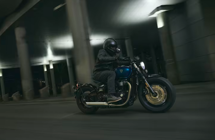 A lenda evolui: o que muda na nova Triumph Bonneville Bobber 2026
