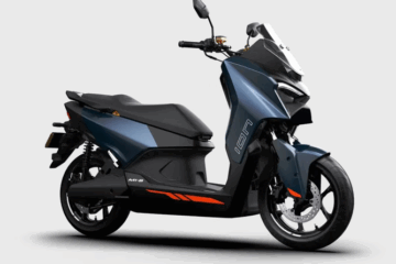 TVS M1-S: a maxi-scooter elétrica que promete 150 km de liberdade
