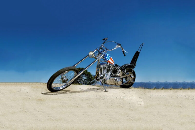 3 motos lendárias do cinema que ainda existem 1 Harley de Easy Rider Capitao America