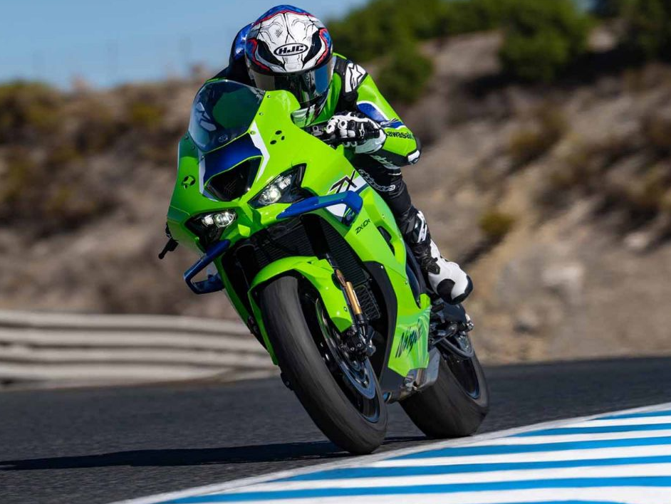 Rashineページ✨10kg Kawasaki ZX-10R 2026: o que mudou na nova superbike?