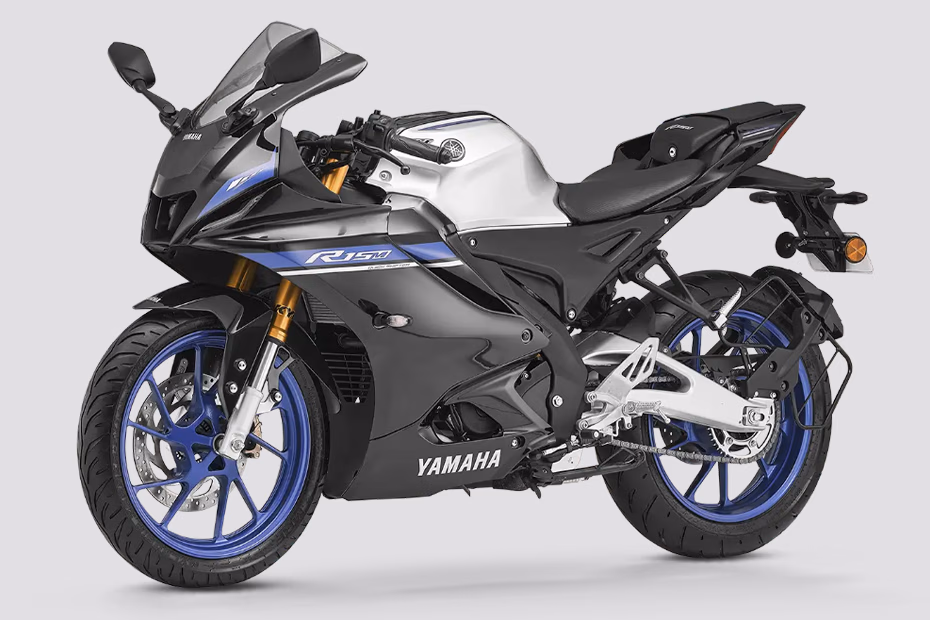 Tem até data! Yamaha vai lançar esportiva ‘entre a R15 e a R3’ 2 r15 v468bae2eeb3f1e