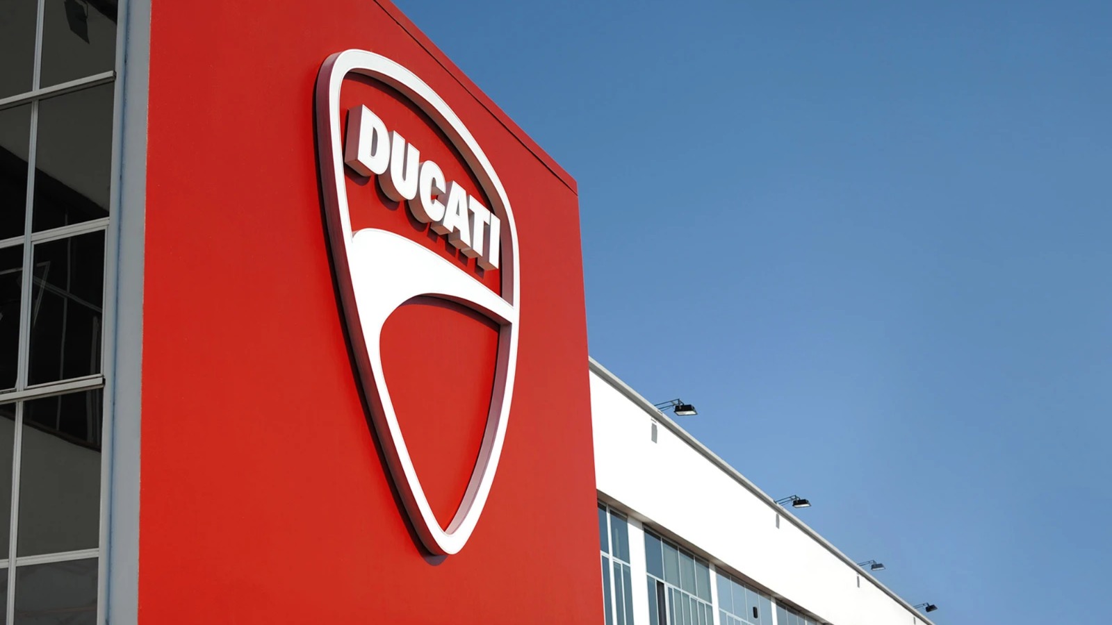 Ducati pode ser colocada à venda para 'salvar' outra marca