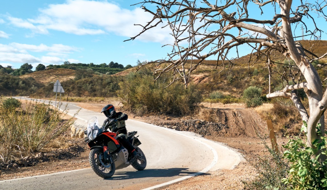 Melhor que Ténéré? 5 vantagens da KTM 790 Adventure 2 WhatsApp Image 2026 07 10 at 10.48.09