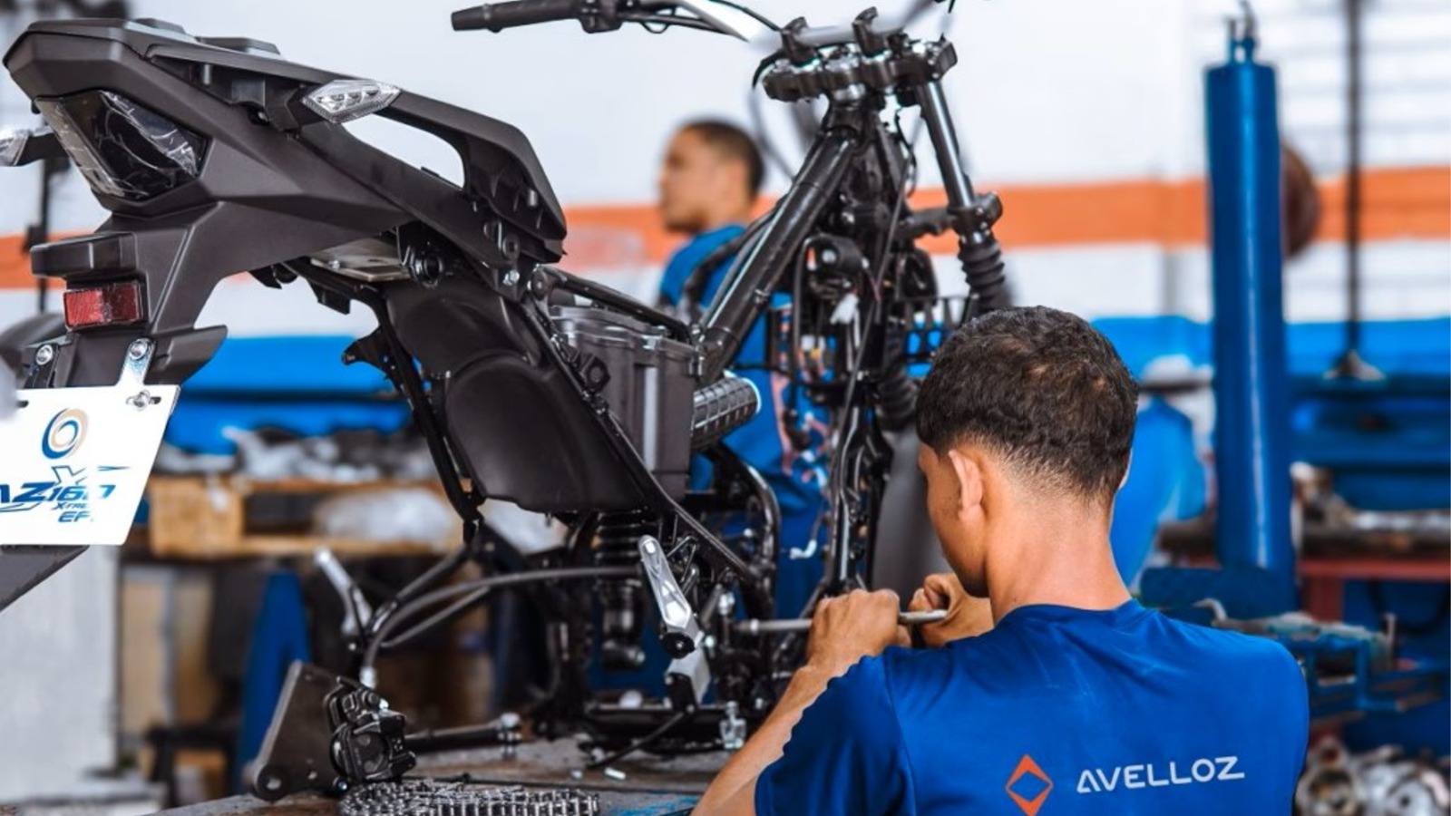 Avelloz confirma fábrica em Manaus e prepara cinco novas motos