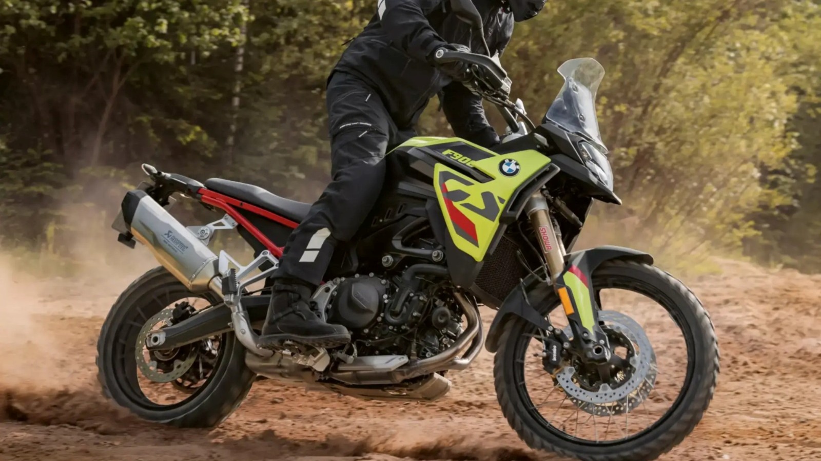 Nova BMW F 900 GS Pro estreia no Brasil com cores inéditas