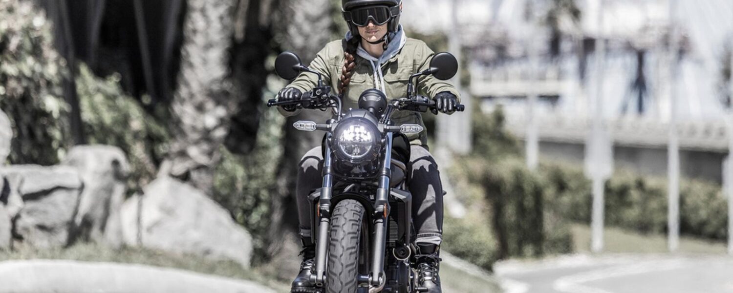 Kawasaki baixa preço da Eliminator 500 para encarar Royal e CF, mas valor não empolga