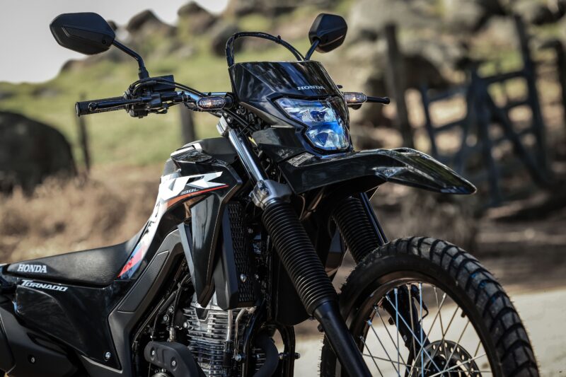 Tornado 300 2027: Honda ouve os fãs e moto trail ganha 5 novidades 7 honda tornado 300 2027 6