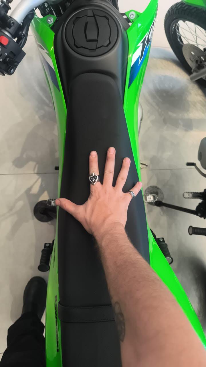 Kawasaki KLX 230: preço vazou antes do lançamento 2 WhatsApp Image 2026 08 10 at 09.41.41 1
