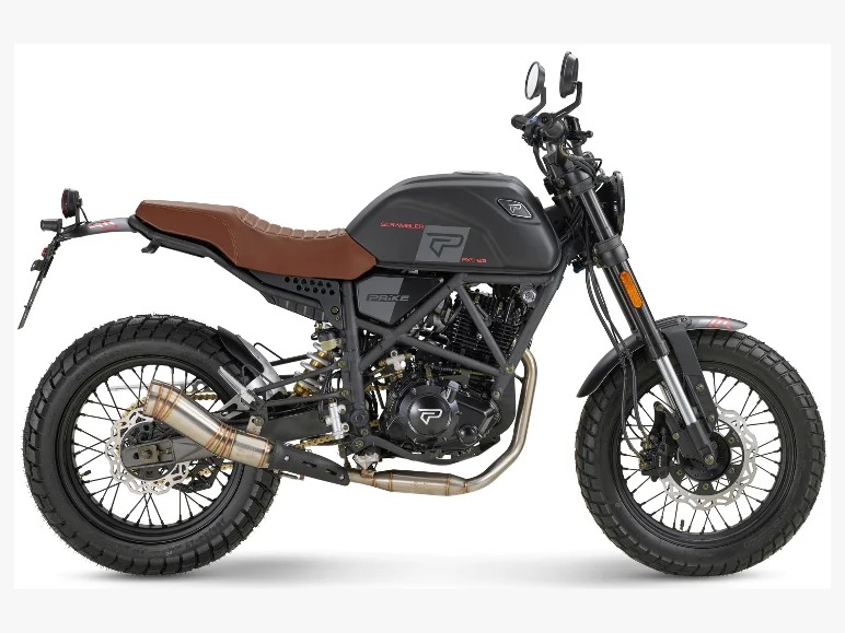 Cabe uma Trail no carrinho? Supermercado anuncia venda de moto 125cc