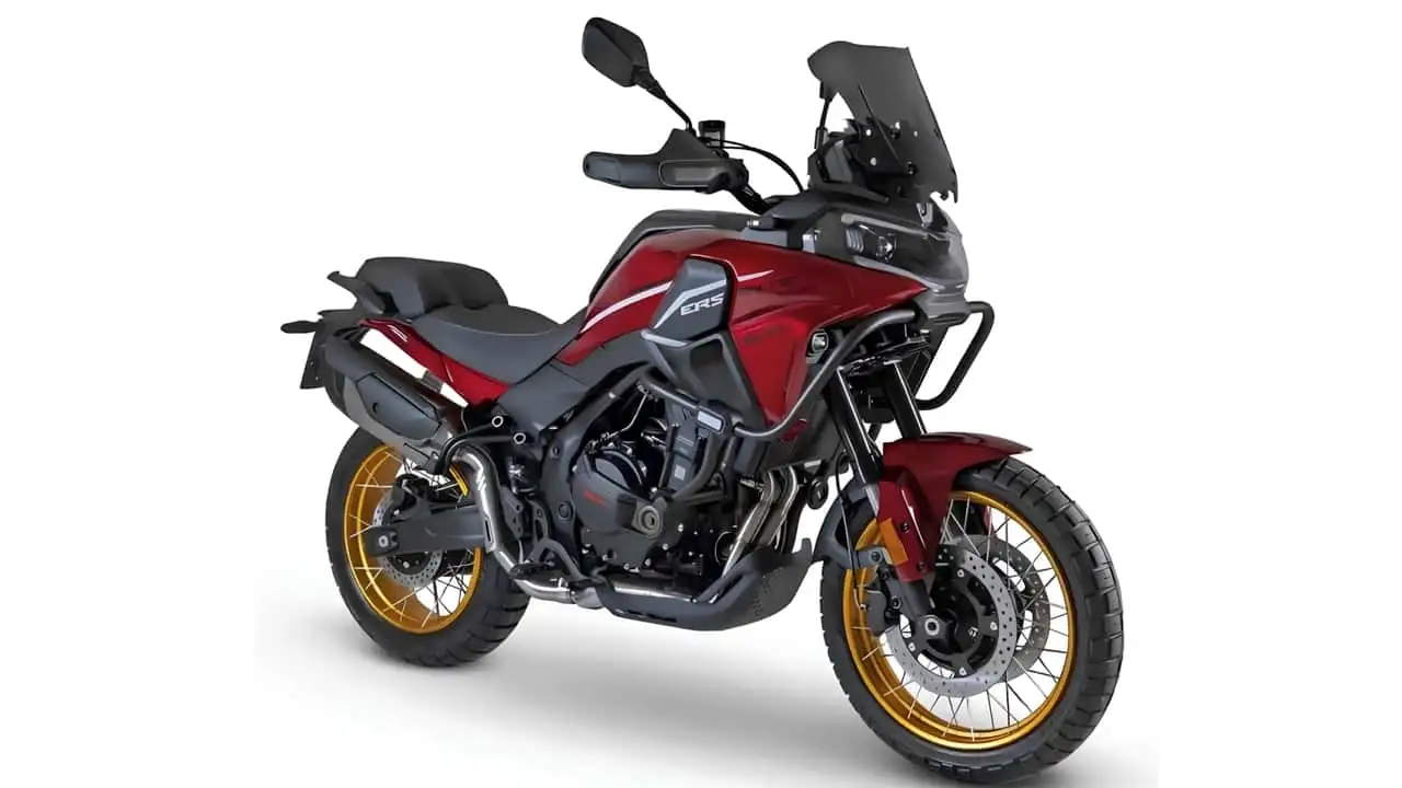 Melhor que Voge? Parceira da Shineray, SWM lança nova crossover 550 cc