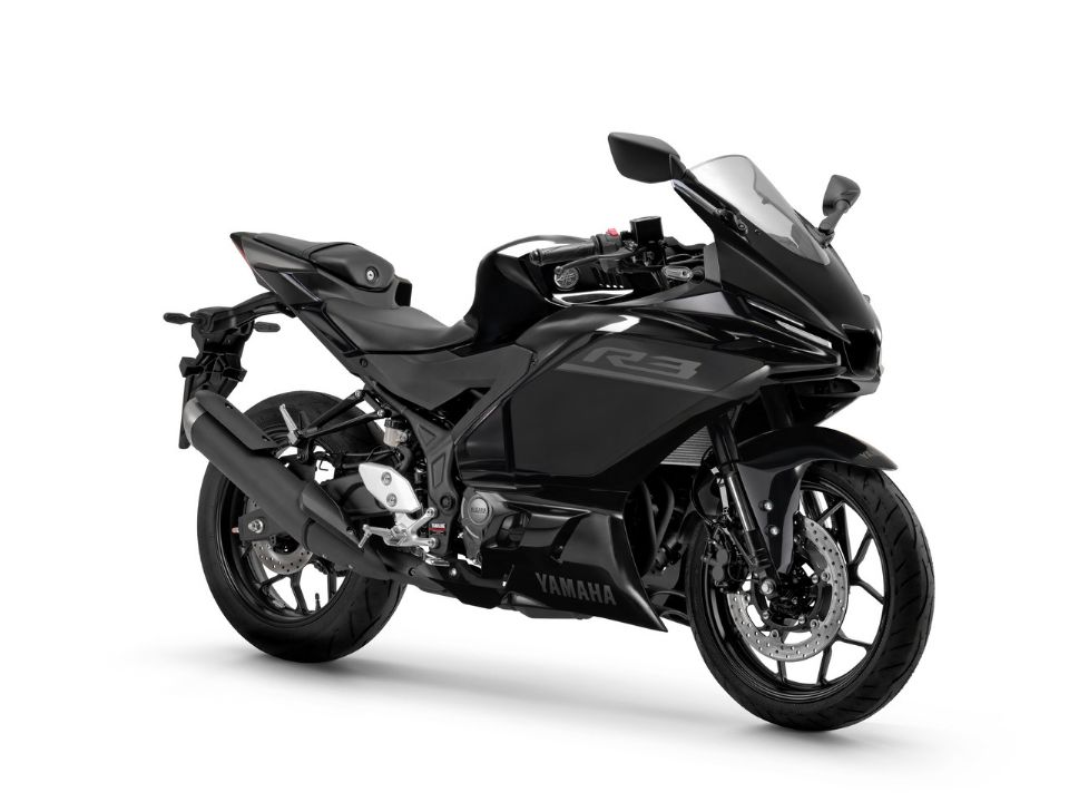 Por R$37.490: Yamaha R3 chega à versão 2027 no Brasil