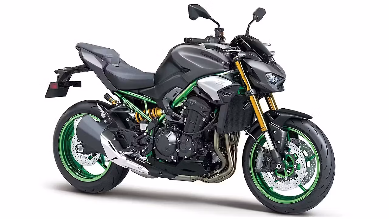 Sucesso no Brasil, Kawasaki Z900 ganha novo visual lá fora 3 z900 right front three quarter 3