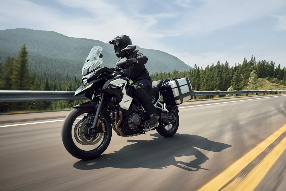 Suspensão eletrônica e mais: Tiger 1200 fica mais potente e tecnológica